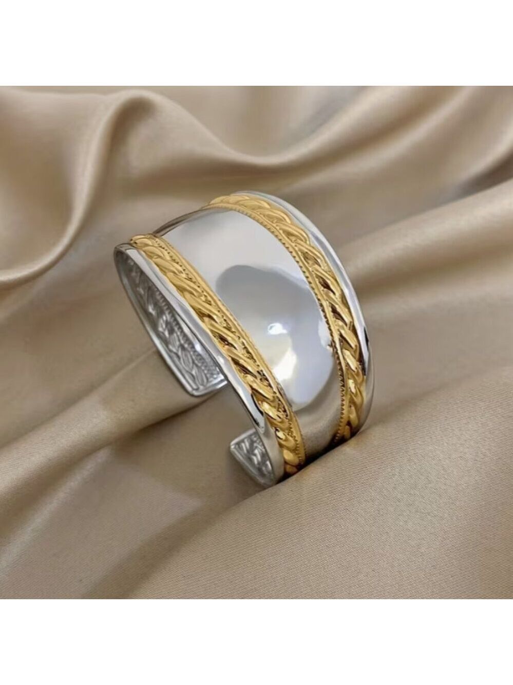 Luxury Elegant Twisted Wide Curved Stainless Steel Open Bracelet Bangle